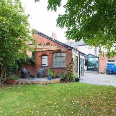 Beautiful 5 Bedroom House In Great Location. Coventry Exterior foto